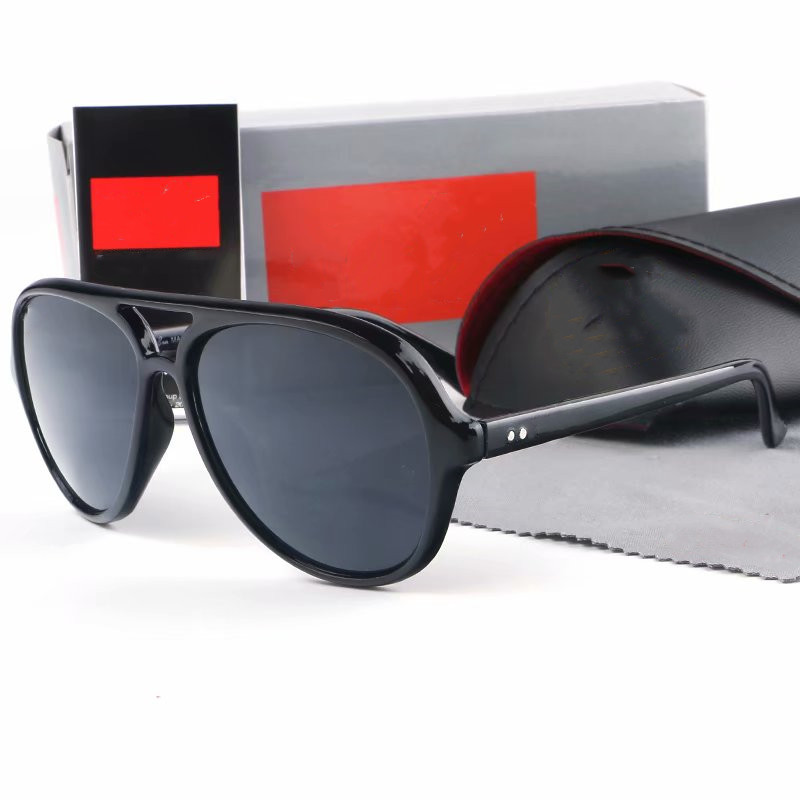 Luxury Designer Sunglasses Men Eyeglasses Outdoor Shades PC Frame Fashion Classic Lady Sun glasses Mirrors for Women AAA8889
Luxury Designer Sunglasses Men Eyeglasses Outdoor Shades PC Frame Fashion Classic Lady Sun glasses Mirrors for Women AAA8889