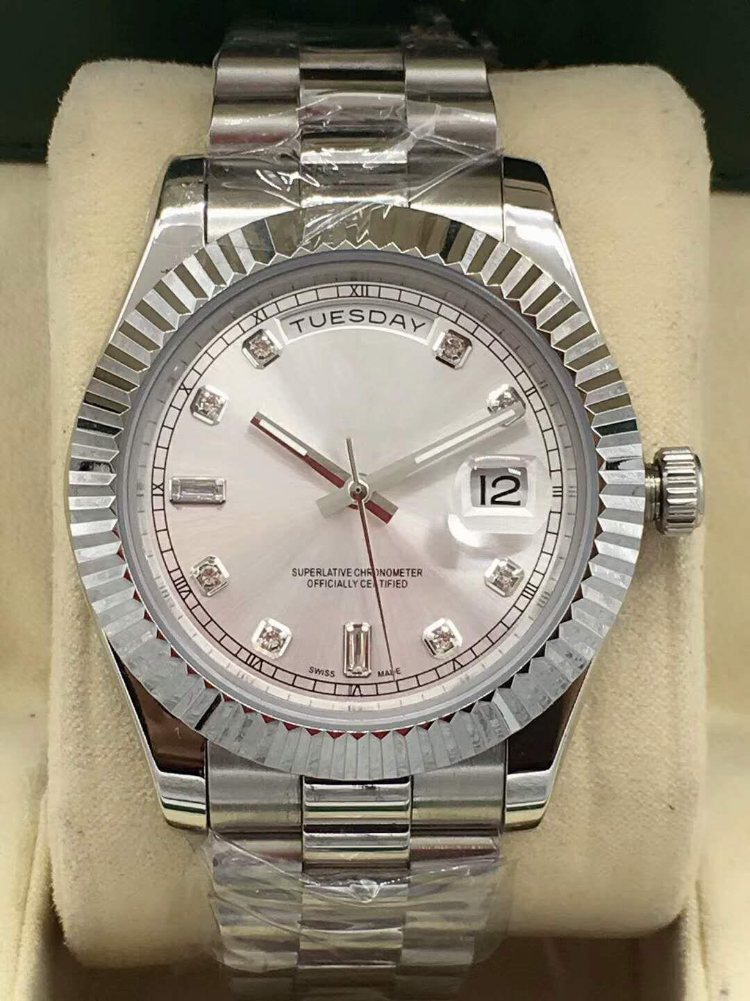 Men's automatic mechanical watch, 36mm-41mm, 316 fine steel strap, dual calendar, high quality movement, stable travel time, leisure classic watch, Waterproof
Men's automatic mechanical watch, 36mm-41mm, 316 fine steel strap, dual calendar, high quality movement, stable travel time, leisure classic watch, Waterproof