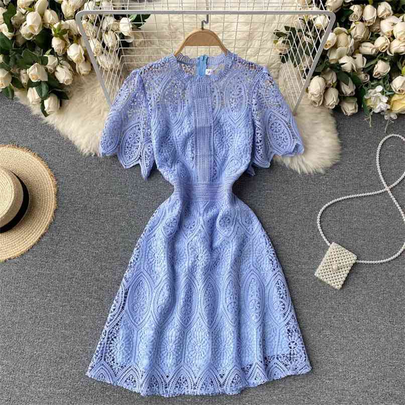 Elegant Lace Dress Hollow Out Short Sleeve O-neck Mini Women Fashion Summer Slim A-line Party Dating Chic Vestidos 210603, Black
Elegant Lace Dress Hollow Out Short Sleeve O-neck Mini Women Fashion Summer Slim A-line Party Dating Chic Vestidos 210603, Black