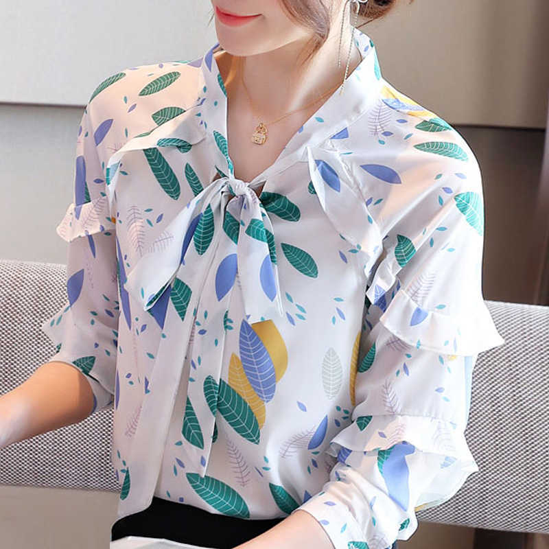 Autumn Long Sleeve Blouse Women Blusas Mujer De Moda Ruffles V-Neck Print Chiffon Bluse Shirt Women Blouses Tops Blusa D635 210602
Autumn Long Sleeve Blouse Women Blusas Mujer De Moda Ruffles V-Neck Print Chiffon Bluse Shirt Women Blouses Tops Blusa D635 210602