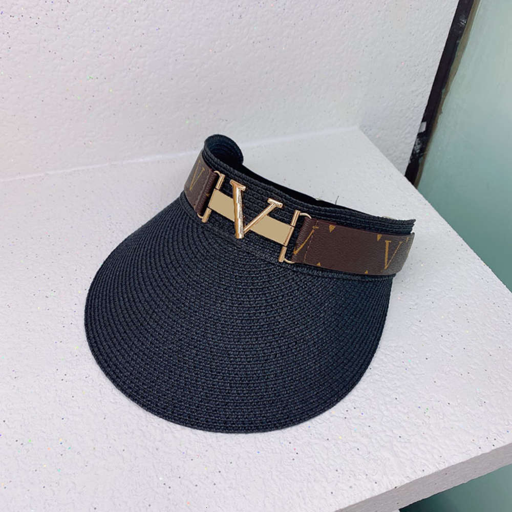 Sun Hat Designer Cap Women Men Casquette Visor Top Empty Caps Hats Mens Bucket Hat Hut Summer Faashion Chapeau D217104F, Beige
Sun Hat Designer Cap Women Men Casquette Visor Top Empty Caps Hats Mens Bucket Hat Hut Summer Faashion Chapeau D217104F, Beige