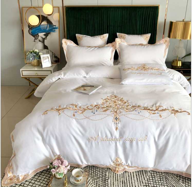 Bedding Sets Embroidered 4Pcs Bed Linen Euro Double Cover Queen Size Luxury Sheet Set
Bedding Sets Embroidered 4Pcs Bed Linen Euro Double Cover Queen Size Luxury Sheet Set