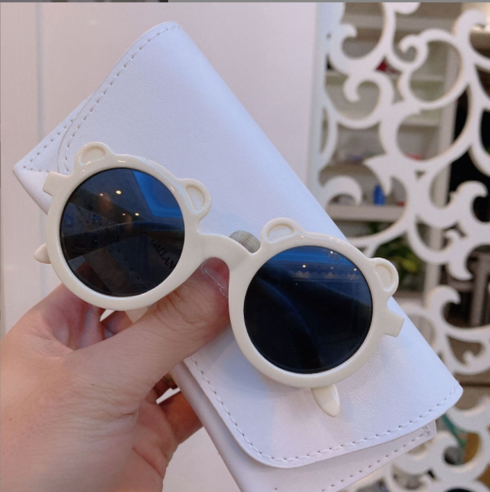 Wholesale Kids Sunglasses Cartoon Shape Girls Boy Children Sun Glasses Round Street Beat Eyeglasses Cute Baby Shades Eyewears Z260305