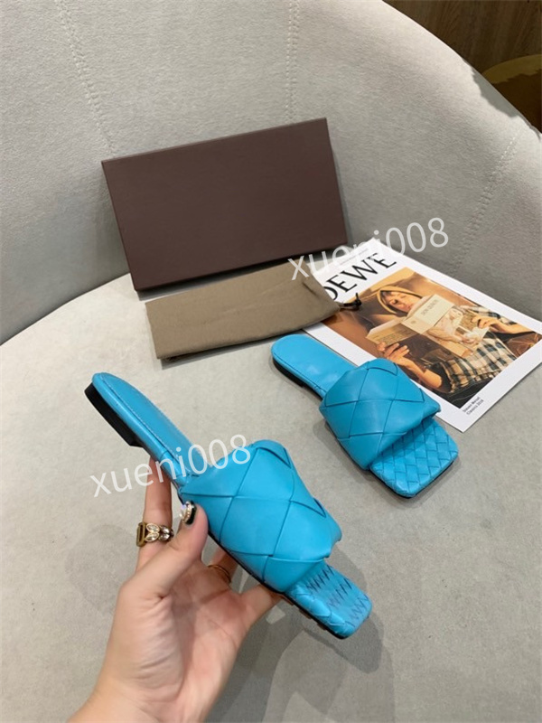Super Sneakers Unisex Casual Shoe With Shearling Handwritten Lettering And Crocodile-Print Leather Sequin Classi ww210502, Choose the color
Super Sneakers Unisex Casual Shoe With Shearling Handwritten Lettering And Crocodile-Print Leather Sequin Classi ww210502, Choose the color
