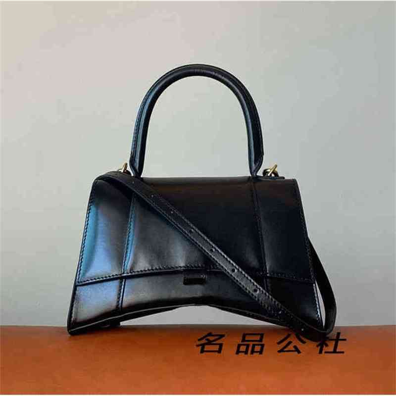 Quality Top Balencaiga Italy Designer Luxury Bags Bag Calf Crocodile Small Hand Women's Single Shoulder Diagonal Hourglass Women
Quality Top Balencaiga Italy Designer Luxury Bags Bag Calf Crocodile Small Hand Women's Single Shoulder Diagonal Hourglass Women
