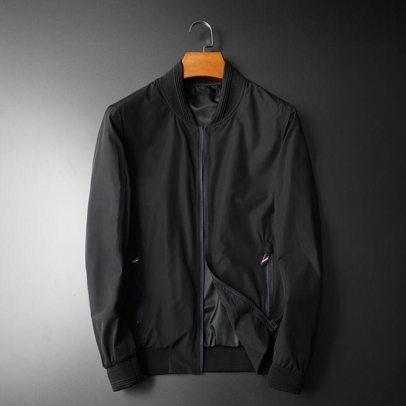 Men Spring Jacket Sports Casual Classic Black White Simple Contrast Color Matching Stitching Men's Thin Zipper Home Jackets
Men Spring Jacket Sports Casual Classic Black White Simple Contrast Color Matching Stitching Men's Thin Zipper Home Jackets