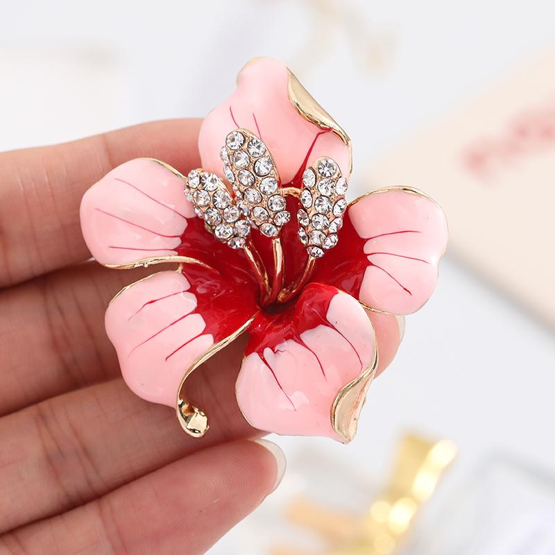 Pins, Brooches Fashion Red Green And Pink Rhinestone Flower Brooch Ladies Alloy Beautiful Pin Jewelry Accessory
Pins, Brooches Fashion Red Green And Pink Rhinestone Flower Brooch Ladies Alloy Beautiful Pin Jewelry Accessory