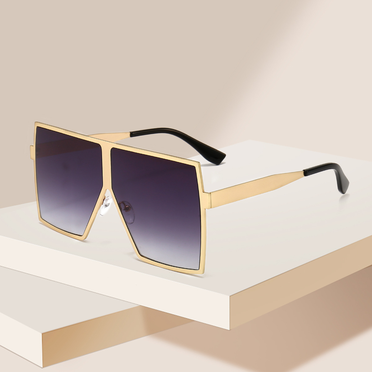 Luxury Designer Fashion Oversize Mens Sunglasses for Women & Men Square Metal Full Frame Sun Glasses JC7113
Luxury Designer Fashion Oversize Mens Sunglasses for Women & Men Square Metal Full Frame Sun Glasses JC7113