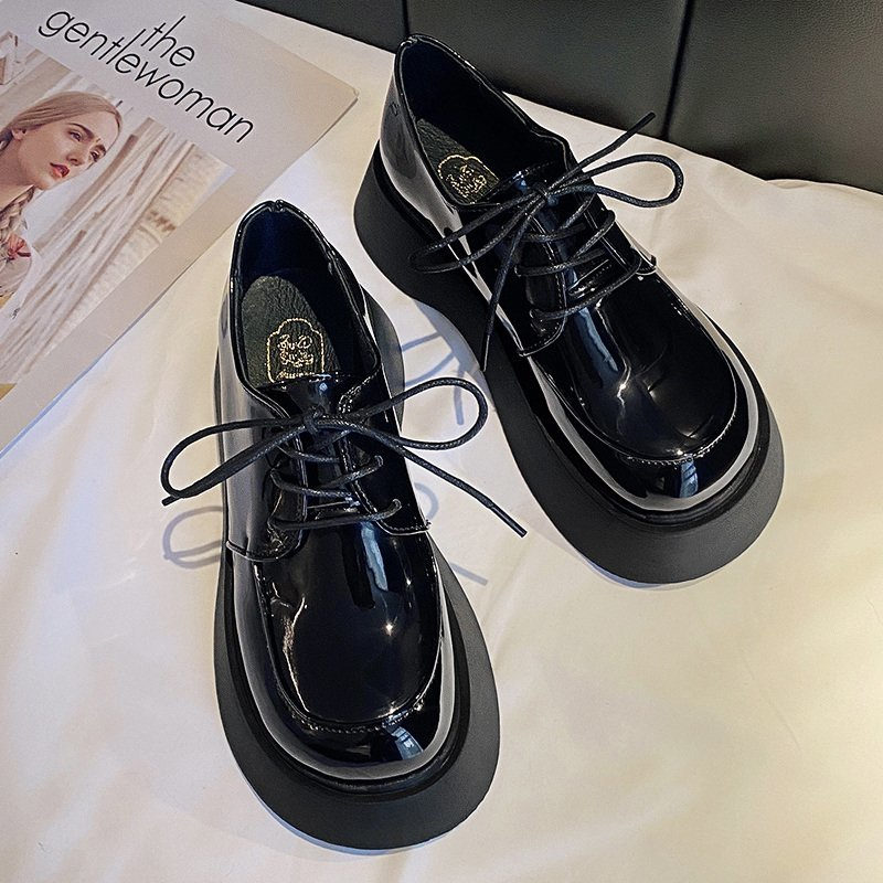 Japanese new fashion thick-soled trend British style simple casual single shoes womens shoes platform Women Chunky Sneakers, Matte
Japanese new fashion thick-soled trend British style simple casual single shoes womens shoes platform Women Chunky Sneakers, Matte