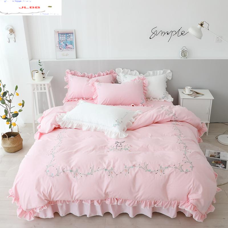 Bedding Sets Cotton Lace Set Pink Duvet Cover Bed Linen Embroidered Princess Skirt Full Queen King Flower Bedclothes, Style3
Bedding Sets Cotton Lace Set Pink Duvet Cover Bed Linen Embroidered Princess Skirt Full Queen King Flower Bedclothes, Style3
