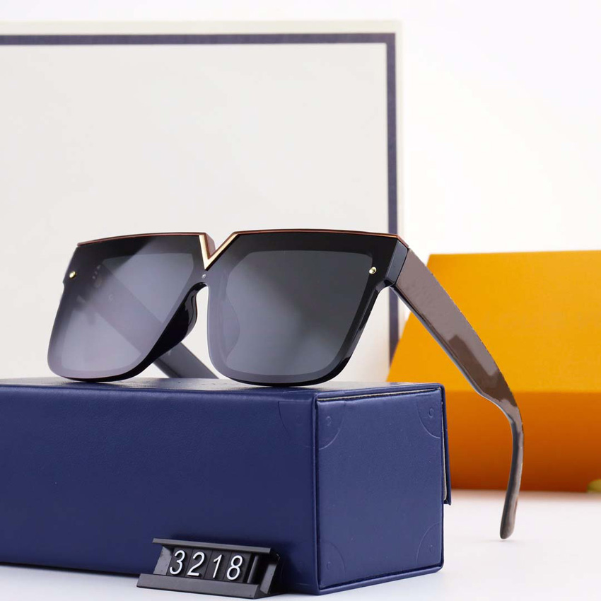 Sunglasses Men's and women's personalized Sunglasses European American fashion retro trend reflective glasses round British 009
Sunglasses Men's and women's personalized Sunglasses European American fashion retro trend reflective glasses round British 009