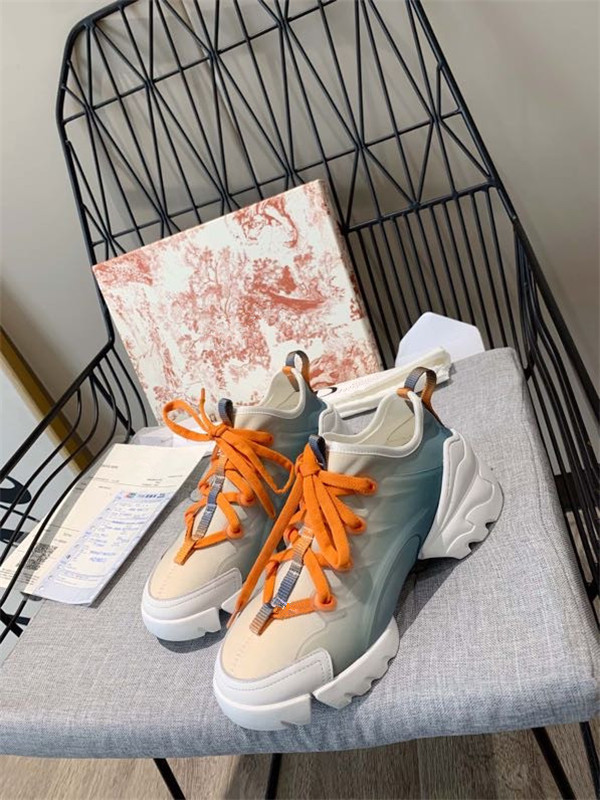 Valentin Classic Canvas Man Shoes Mens Sneaker Women Casual Fashion Leather Lace Up White Women Design Shoes, 01
Valentin Classic Canvas Man Shoes Mens Sneaker Women Casual Fashion Leather Lace Up White Women Design Shoes, 01