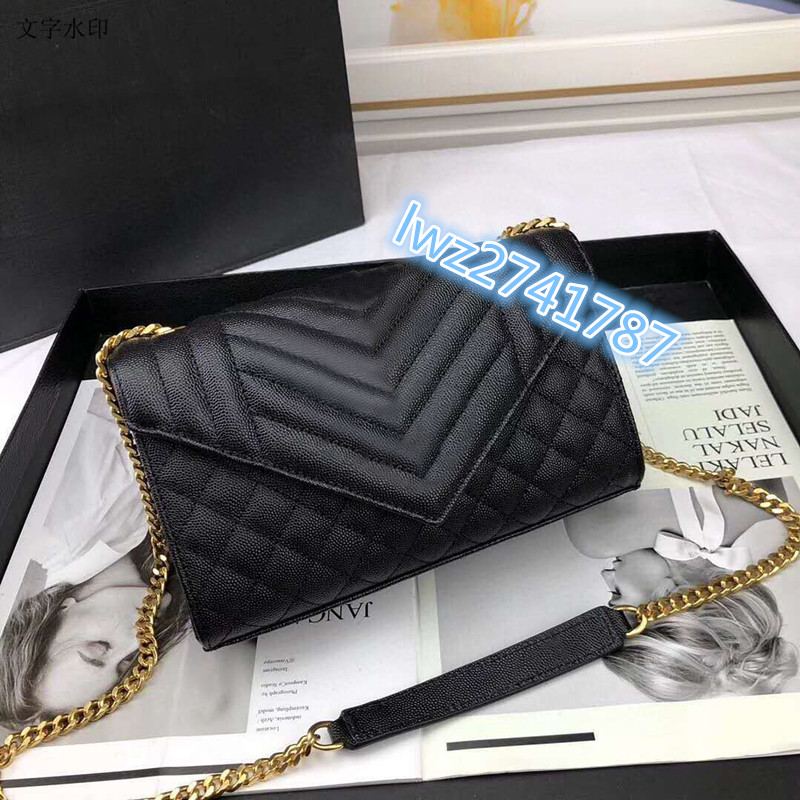 Fashion caviar style Genuine Leather Woman Shoulder Bag flap Crossbody Bag Handbag for Women with box, Black hardware
Fashion caviar style Genuine Leather Woman Shoulder Bag flap Crossbody Bag Handbag for Women with box, Black hardware