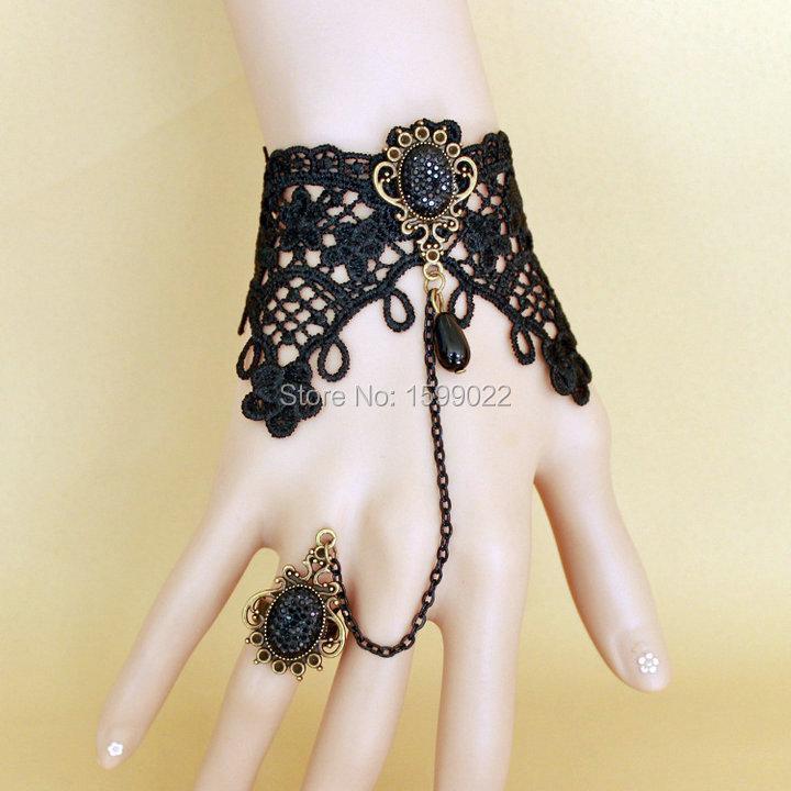 Europe And The United States Black Lace Tatoo Woman Bracelet Bangles Gothic Antique Bronze Charms Vintage Finger Decoration Bangle
Europe And The United States Black Lace Tatoo Woman Bracelet Bangles Gothic Antique Bronze Charms Vintage Finger Decoration Bangle