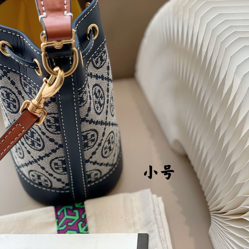 Designers Luxurys Women Bags Handbag Wholesale Outlet 2021 New Women's Tb Miller Old Drawstring Pop Blue Flower One Shoulder Cross Carrying
Designers Luxurys Women Bags Handbag Wholesale Outlet 2021 New Women's Tb Miller Old Drawstring Pop Blue Flower One Shoulder Cross Carrying