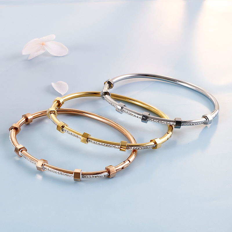 Stainless Steel Jewelry Screw Bracelet Fashion Crystal Bracelet Design Jewelry Women Bracelets Iced Out Bracelet Bangle Mens Nut Bracelets, Black
Stainless Steel Jewelry Screw Bracelet Fashion Crystal Bracelet Design Jewelry Women Bracelets Iced Out Bracelet Bangle Mens Nut Bracelets, Black