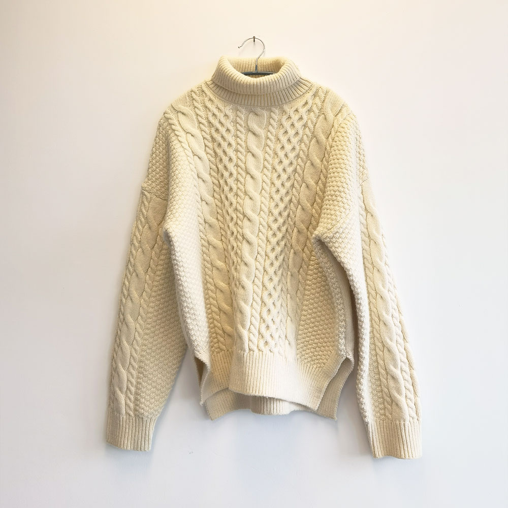 Euramerican thick needle hemp flower turtleneck sweater women' autumn winter loose apricot color outside build, Beige
Euramerican thick needle hemp flower turtleneck sweater women' autumn winter loose apricot color outside build, Beige