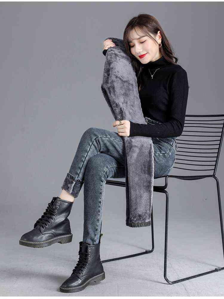 Winter Women Thicken Stretch Skinny Fleece Jeans Woman High Waist Button Black Warm Lady Vintage Denim Pencil Korean Pants 211129