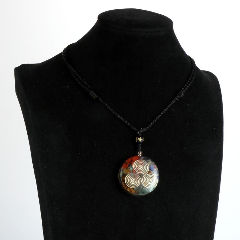 Pendant Necklaces Reiki 7 Chakra Orgone Necklace Energy Healing Crystal Chips Stone Orgonite Resin