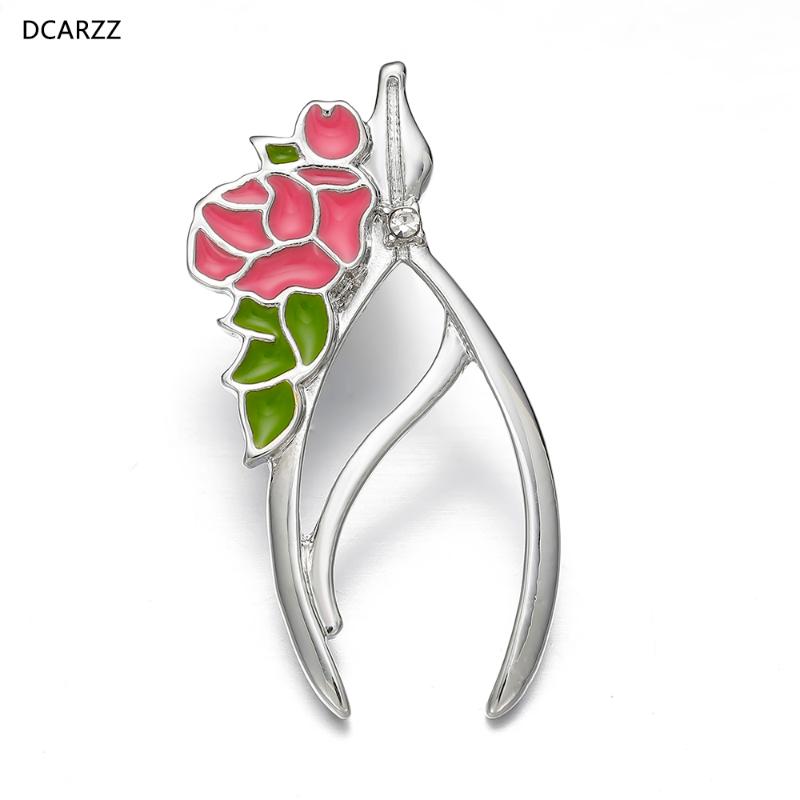 Pins, Brooches DCARZZ Gold Forceps Pin Dentist Hiphop Jewellery Enamel Crystal Pins Gift Doctors Nurses For Women
Pins, Brooches DCARZZ Gold Forceps Pin Dentist Hiphop Jewellery Enamel Crystal Pins Gift Doctors Nurses For Women