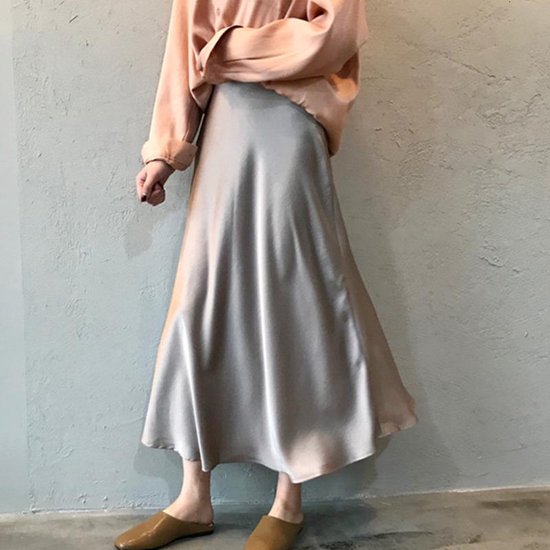 Skirts 2021 Spring Summer Elegant Satin Woman High Waist Soft Solid Color Midi Vintage Casual Long Skirt, Black
Skirts 2021 Spring Summer Elegant Satin Woman High Waist Soft Solid Color Midi Vintage Casual Long Skirt, Black