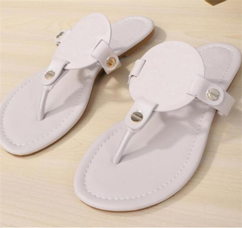 2021 High quality women's flat slippers designer sandls leathr girls slide sandals casual flip-flops size 35-43 with box zhn687, Style7
2021 High quality women's flat slippers designer sandls leathr girls slide sandals casual flip-flops size 35-43 with box zhn687, Style7