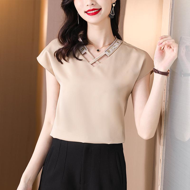 Women' Blouses & Shirts Shirt Summer For Women Short Sleeve Solid Clothing 2021 Apricot V-neck Woman Fashion Basic, Black
Women' Blouses & Shirts Shirt Summer For Women Short Sleeve Solid Clothing 2021 Apricot V-neck Woman Fashion Basic, Black