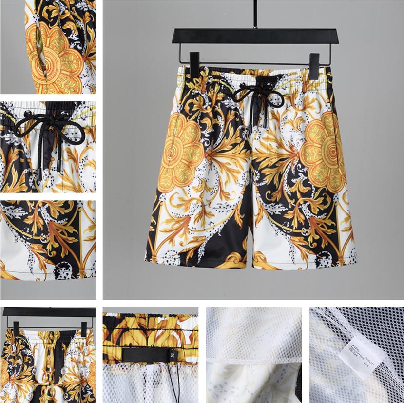 2021 Classic print beach pants swimwear boxer fashion trunks Luxury men's personality color swimming high-waist
2021 Classic print beach pants swimwear boxer fashion trunks Luxury men's personality color swimming high-waist