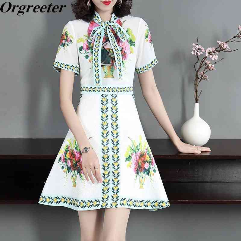 Retro Ethnic style Printing Short Dress Summer Bow lace-up Sleeve High Waist A-line Women Party Vestidos 210525, Green
Retro Ethnic style Printing Short Dress Summer Bow lace-up Sleeve High Waist A-line Women Party Vestidos 210525, Green