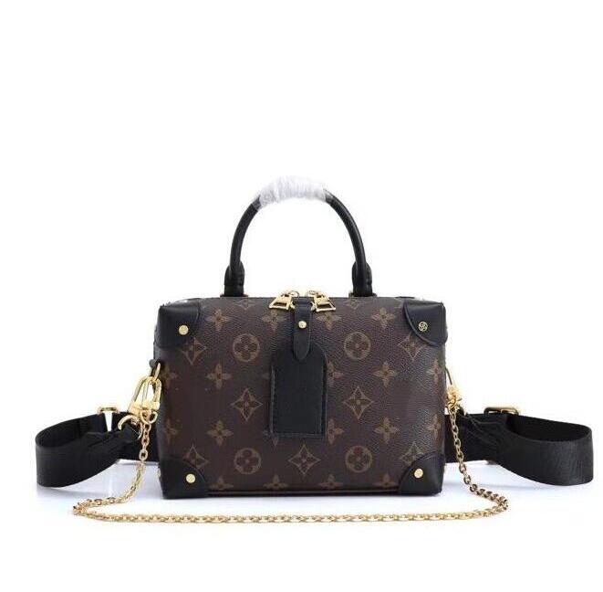 GGLVLouis
VuttonYSL
VITTON Luxurys designers bags PETITE MALLE SOUPLE women tote bag Full leather bag blac
GGLVLouis
VuttonYSL
VITTON Luxurys designers bags PETITE MALLE SOUPLE women tote bag Full leather bag blac