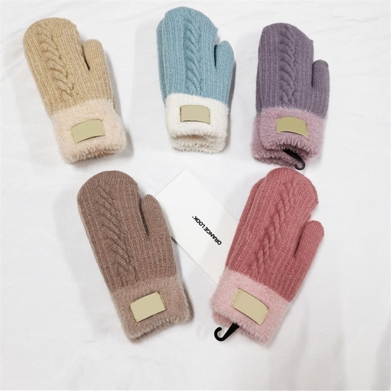 2021 Christmas Children's Winter Warm Gloves Autumn Kids Boys Girls Fashion Outdoor Casual Mittens Haling Hands Ski Cyclings Sports Gloves G11894SW, Beige
2021 Christmas Children's Winter Warm Gloves Autumn Kids Boys Girls Fashion Outdoor Casual Mittens Haling Hands Ski Cyclings Sports Gloves G11894SW, Beige