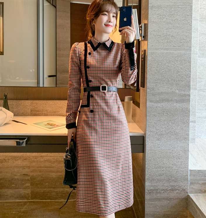 Vintage Plaid Dress Women Spring Fashion Designer Turn-Down Collar Single Breasted Office OL Slim Midi Dresses female 210526, Photo color
Vintage Plaid Dress Women Spring Fashion Designer Turn-Down Collar Single Breasted Office OL Slim Midi Dresses female 210526, Photo color