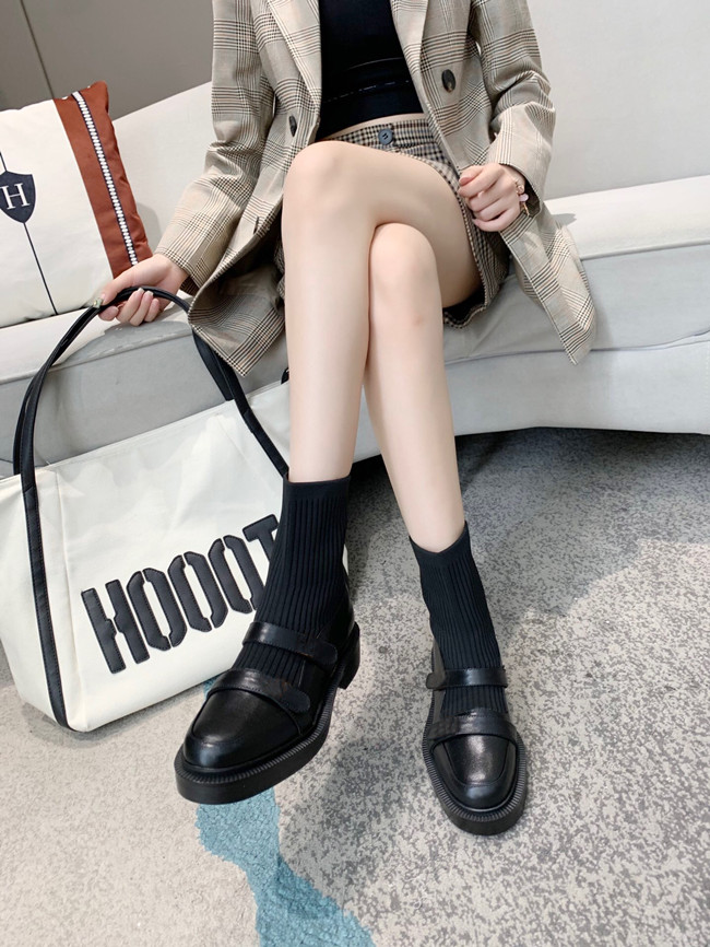 fashion winter designer shoes Womens Boots Round head Stretch Satin Sanding Leather Sequined Letters Striped Elastic stockings, Black
fashion winter designer shoes Womens Boots Round head Stretch Satin Sanding Leather Sequined Letters Striped Elastic stockings, Black