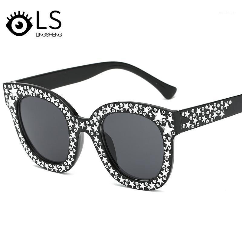 Sunglasses LS Fashion Colorful Ocean Piece Cute Playful Glasses 2021 Personality Five Pointed Star Jelly Color YB058
Sunglasses LS Fashion Colorful Ocean Piece Cute Playful Glasses 2021 Personality Five Pointed Star Jelly Color YB058
