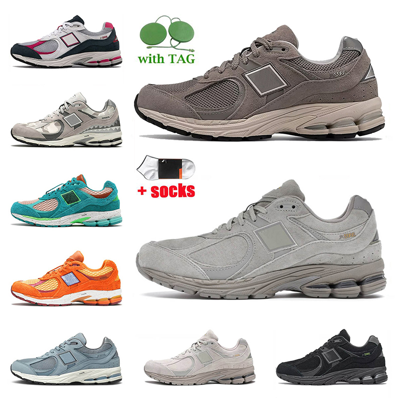 Luxurys 2022 Newest 2002R Running Shoes Deep Taupe Marblehead Mens Women B2002R Sporrs Protection Pack Sea Salt Light Blue Designer Sneakers 36-45, C26 light grey 36-45
Luxurys 2022 Newest 2002R Running Shoes Deep Taupe Marblehead Mens Women B2002R Sporrs Protection Pack Sea Salt Light Blue Designer Sneakers 36-45, C26 light grey 36-45