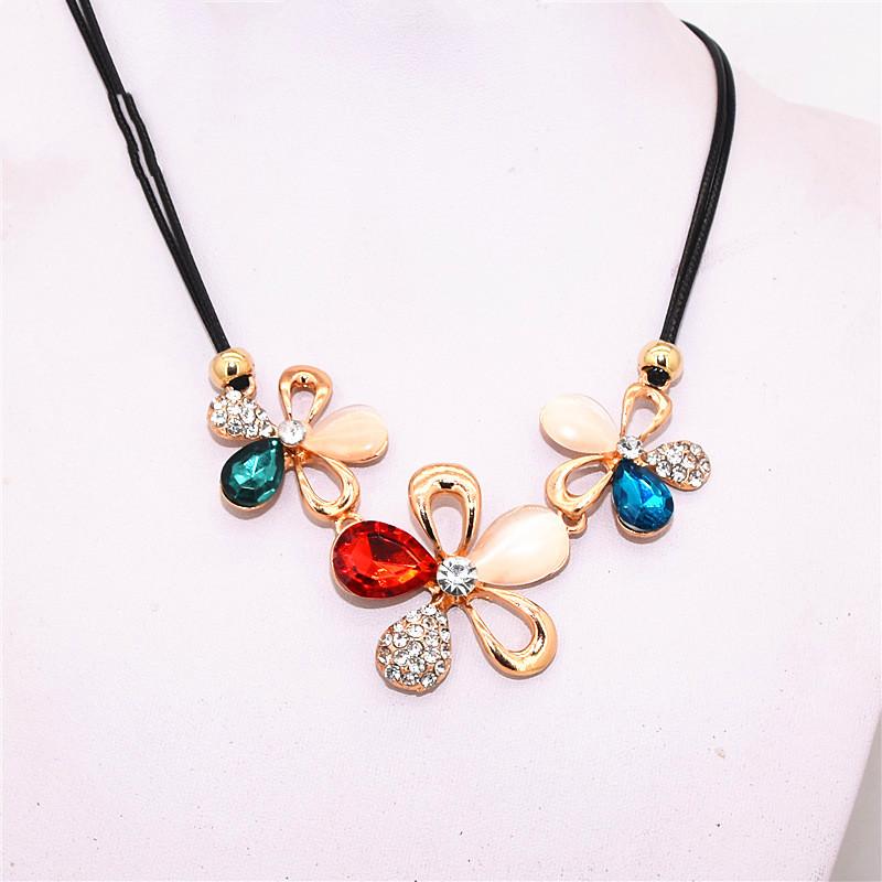 Fashion Rope Chain Bohemia Color Crystal Opal Five Leaf Flowers Plum Blossom Chokers Necklaces For Women Jewelry
Fashion Rope Chain Bohemia Color Crystal Opal Five Leaf Flowers Plum Blossom Chokers Necklaces For Women Jewelry