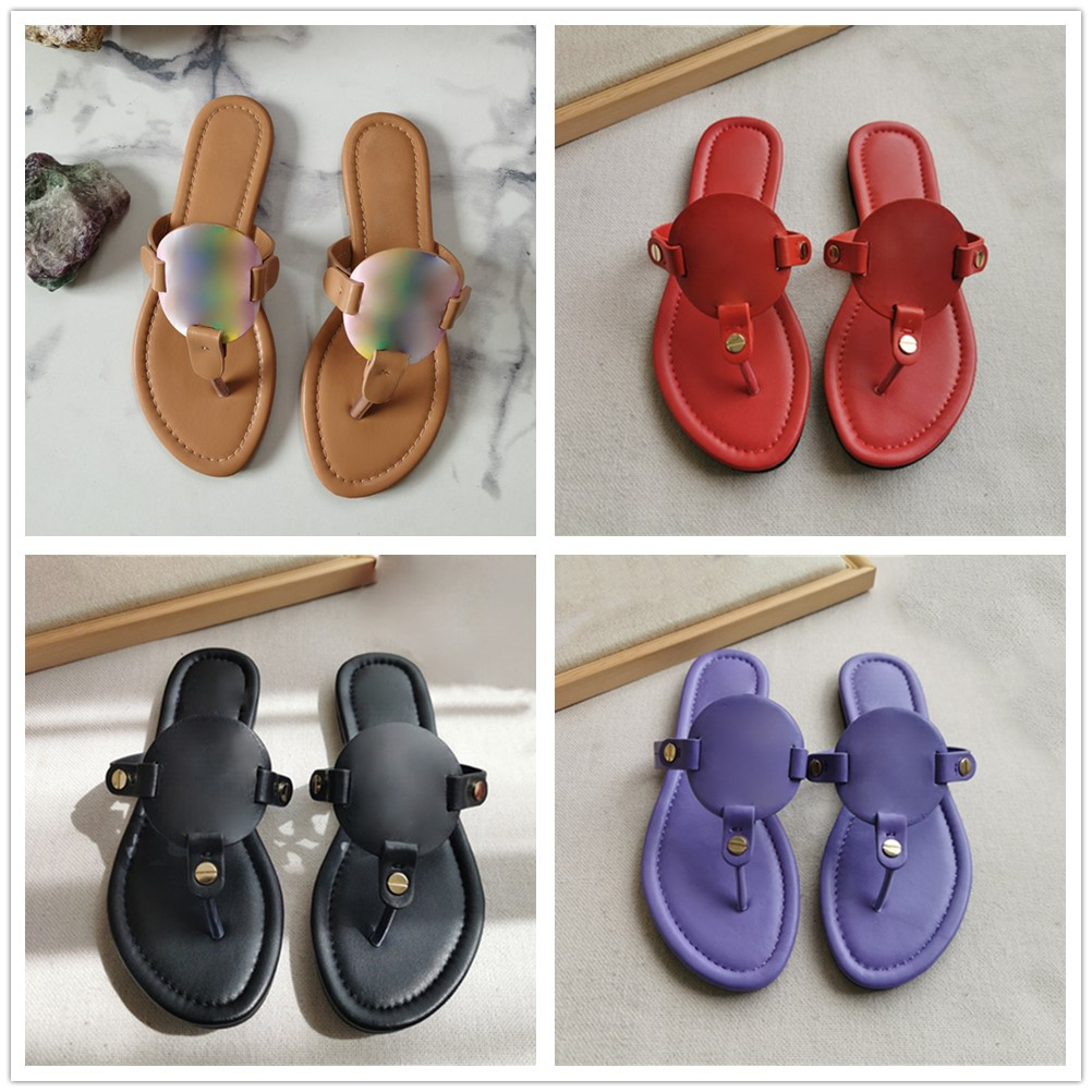 2021 Summer Luxury Flat Shoes Women Jelly Slippers Brand Designer flip-flops Ladies New Stylus Beach Sandals Slides Shoe ff Zapatos De Mujer, T16 with box
2021 Summer Luxury Flat Shoes Women Jelly Slippers Brand Designer flip-flops Ladies New Stylus Beach Sandals Slides Shoe ff Zapatos De Mujer, T16 with box