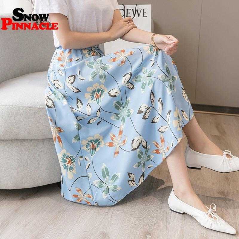 Women Skirts Bohemian Long floral printed beach skirts A-line high waist girls Elegant Female Bottom 210524, Color 1
Women Skirts Bohemian Long floral printed beach skirts A-line high waist girls Elegant Female Bottom 210524, Color 1