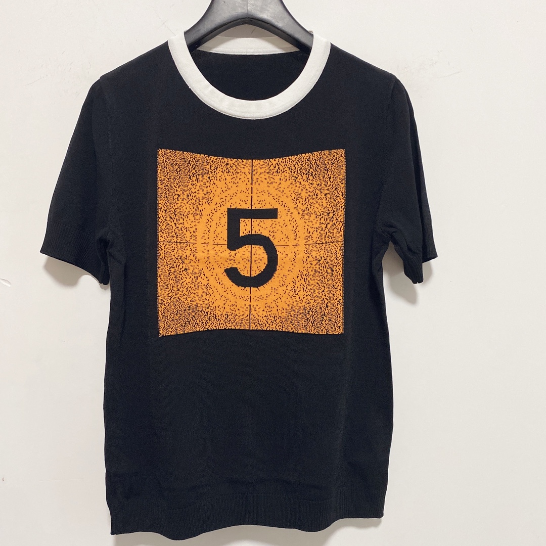 308 2021 Spring Summer Brand Same Style Sweaters Pullover Regular Short Sleeve Crew Neck High Quality Women Clothes SC, White;black
308 2021 Spring Summer Brand Same Style Sweaters Pullover Regular Short Sleeve Crew Neck High Quality Women Clothes SC, White;black