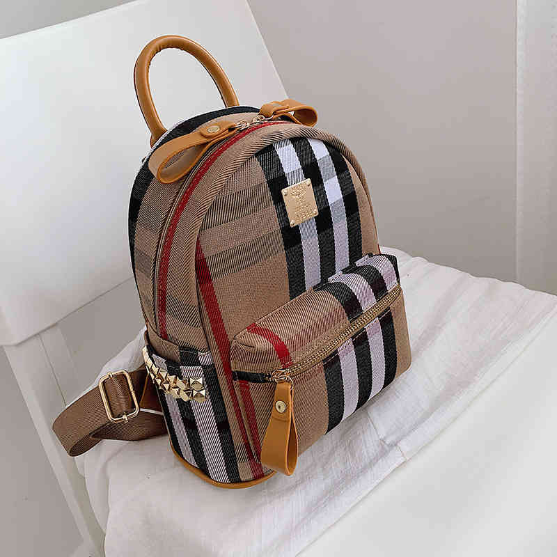 Backpack Wind Leisure Canvas Classic Bajia Striped Plaid Women's Bag Mini Crossbody Fashion, Black;red
Backpack Wind Leisure Canvas Classic Bajia Striped Plaid Women's Bag Mini Crossbody Fashion, Black;red