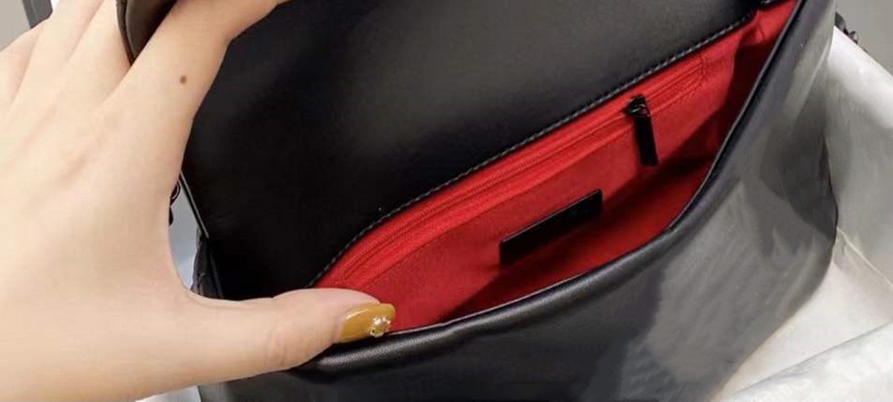 designer Vintage Classic Designer Women Square 19 Flap Bags Quilted Small Metallic Black 25*16*7cm Vanity Camera Baguette Multi Pochette, Specification selection
designer Vintage Classic Designer Women Square 19 Flap Bags Quilted Small Metallic Black 25*16*7cm Vanity Camera Baguette Multi Pochette, Specification selection