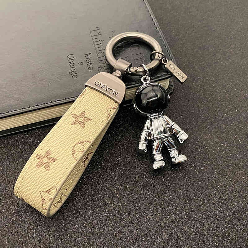 Net Red Astronaut Car Key Chain Creative Package Pendant High-grade Couple Gift Man