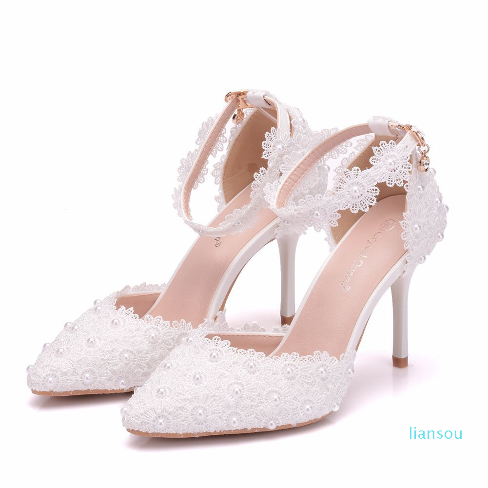 Women Platform Sandals Thin High Heels Waterproof White Lace Crystal Wedding Shoes Pointed Toe Lace Flower Pearls Pumps
Women Platform Sandals Thin High Heels Waterproof White Lace Crystal Wedding Shoes Pointed Toe Lace Flower Pearls Pumps