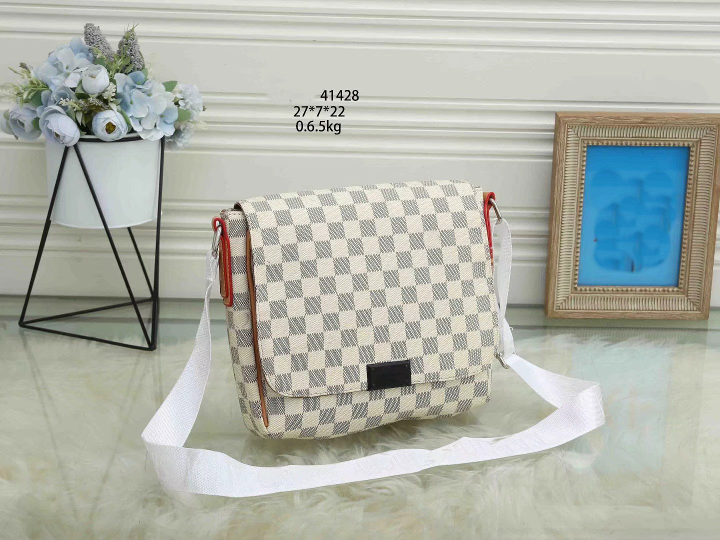 Shoulder Bags women flap bag crossbody leather Plain black brown summer hotsale 2021 Classic retro fashion elegant exquisite lady Large capacity multiple, With logo
Shoulder Bags women flap bag crossbody leather Plain black brown summer hotsale 2021 Classic retro fashion elegant exquisite lady Large capacity multiple, With logo