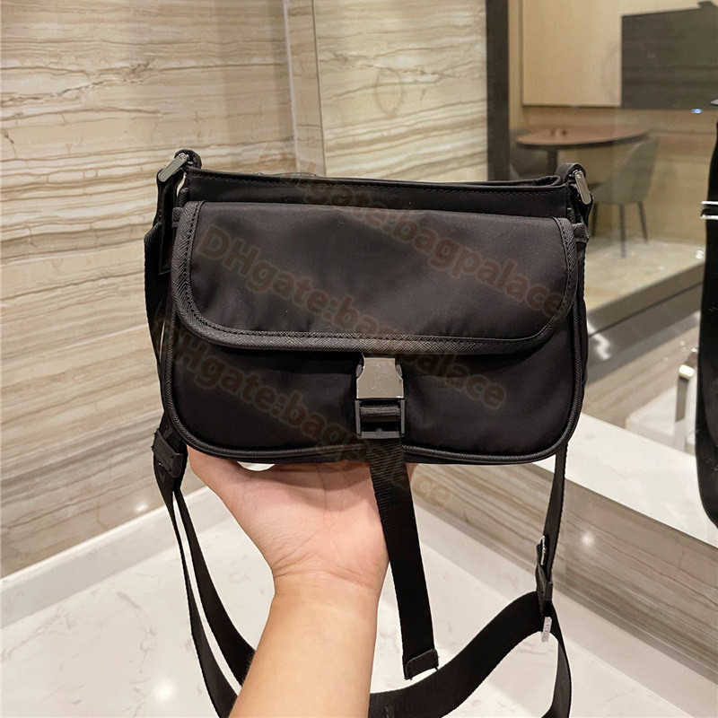 Wholesale Black Waist Bag Two Pieces Sets 2022 Summer Must Luxurys Designers Bags Shoulder Handbag Messenger Women Totes Fashion Crossbody Clutch Purse Wallet, No bags
Wholesale Black Waist Bag Two Pieces Sets 2022 Summer Must Luxurys Designers Bags Shoulder Handbag Messenger Women Totes Fashion Crossbody Clutch Purse Wallet, No bags