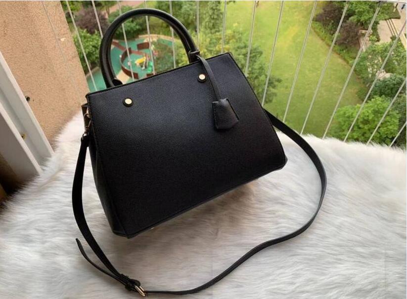 fashion high quality Handbags Purses Women Tote Bag Embossing Letter TOP GRAIN PU Leather Shoulder Crossbody Totes Bags 32CM
fashion high quality Handbags Purses Women Tote Bag Embossing Letter TOP GRAIN PU Leather Shoulder Crossbody Totes Bags 32CM
