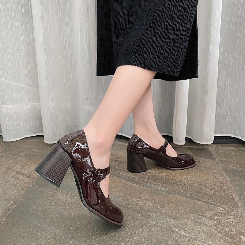 Casual Heels Women's High-Heeled Shoes Mary Jane Chunky Sandals Patent Leather Footwear Shallow Mouth Square Toe Classic Style C Dress
Casual Heels Women's High-Heeled Shoes Mary Jane Chunky Sandals Patent Leather Footwear Shallow Mouth Square Toe Classic Style C Dress