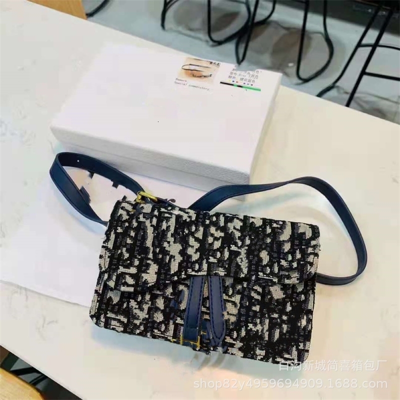 New d Family Camera Bag Women's handbags Fashion Single Shoulder Brand Canvas Waist Bag Messenger Backpack, Black
New d Family Camera Bag Women's handbags Fashion Single Shoulder Brand Canvas Waist Bag Messenger Backpack, Black