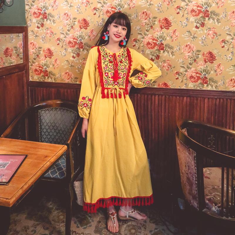 Mori Girl Harajuku Gypsy Ethnic Embroidery Tassel Lace Up Loose Cotton Linen Lantern Sleeve Women Spring White Yellow Red Dress Casual Dress
Mori Girl Harajuku Gypsy Ethnic Embroidery Tassel Lace Up Loose Cotton Linen Lantern Sleeve Women Spring White Yellow Red Dress Casual Dress