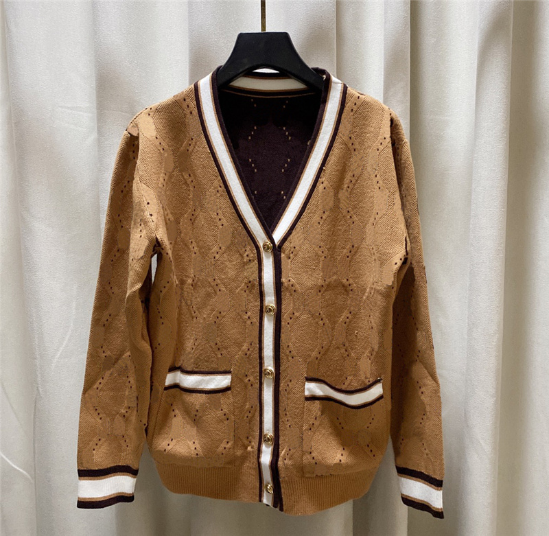 Brand Womens Cardigan Designer Sweater Casual Knitted Shirt Letter Print V-neck Fashion Ladies Sweater Luxury Clothes Woman Sweaters Coat, Brown
Brand Womens Cardigan Designer Sweater Casual Knitted Shirt Letter Print V-neck Fashion Ladies Sweater Luxury Clothes Woman Sweaters Coat, Brown